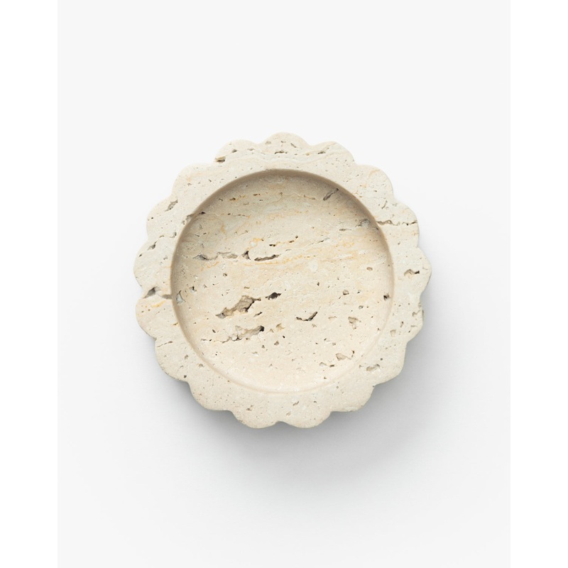 Lottie Scalloped Plate
