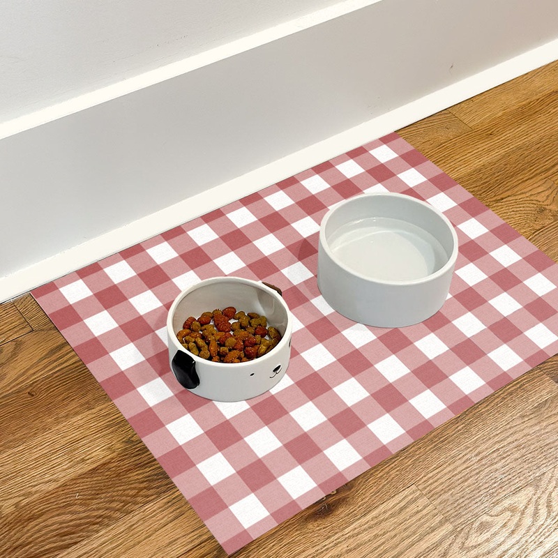 Betty PetFlat | Gingham Red – Premium Vinyl Mat