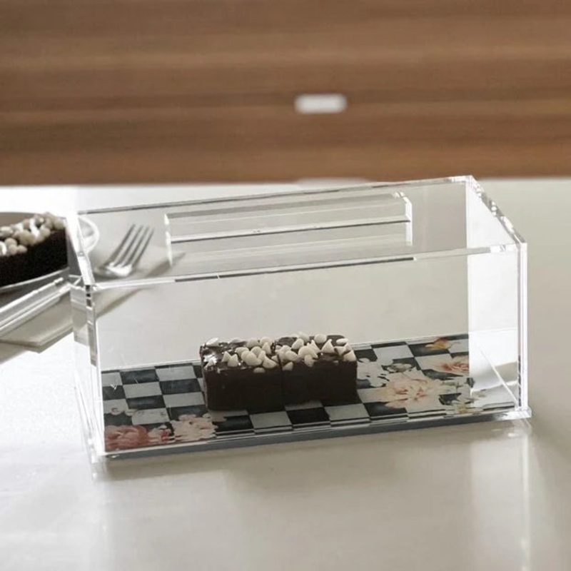 BT Shalom Lucite Long Cake Tray with Cover, Checkered, LG