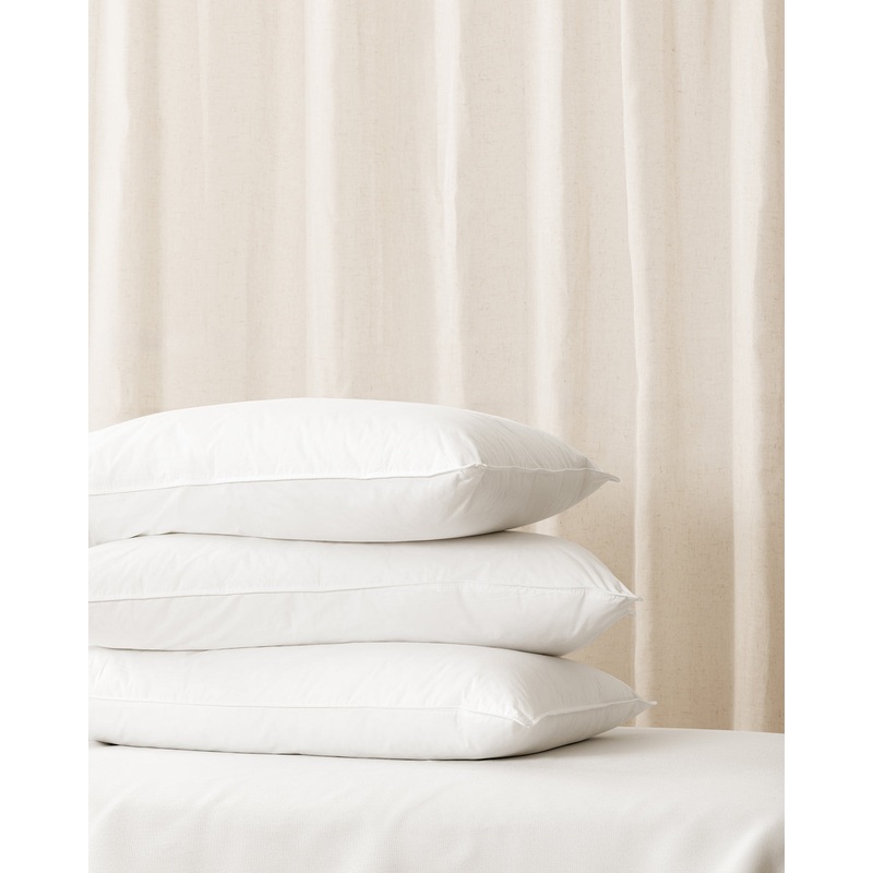 PrimaSera Down Alternative Bed Pillow