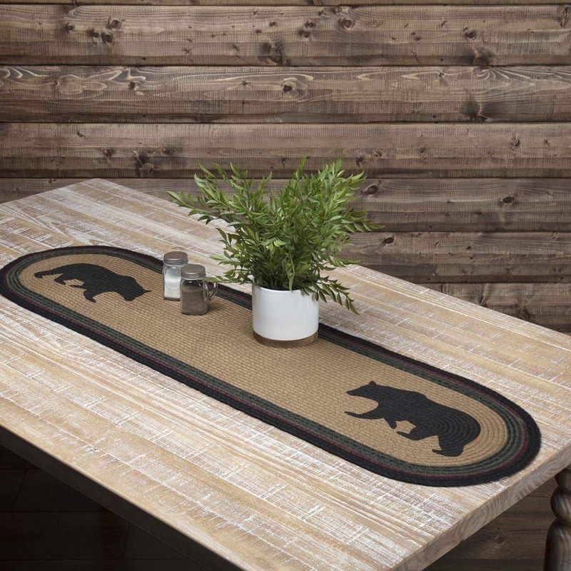 Wyatt Stenciled Bear Jute Runner Oval 13×48