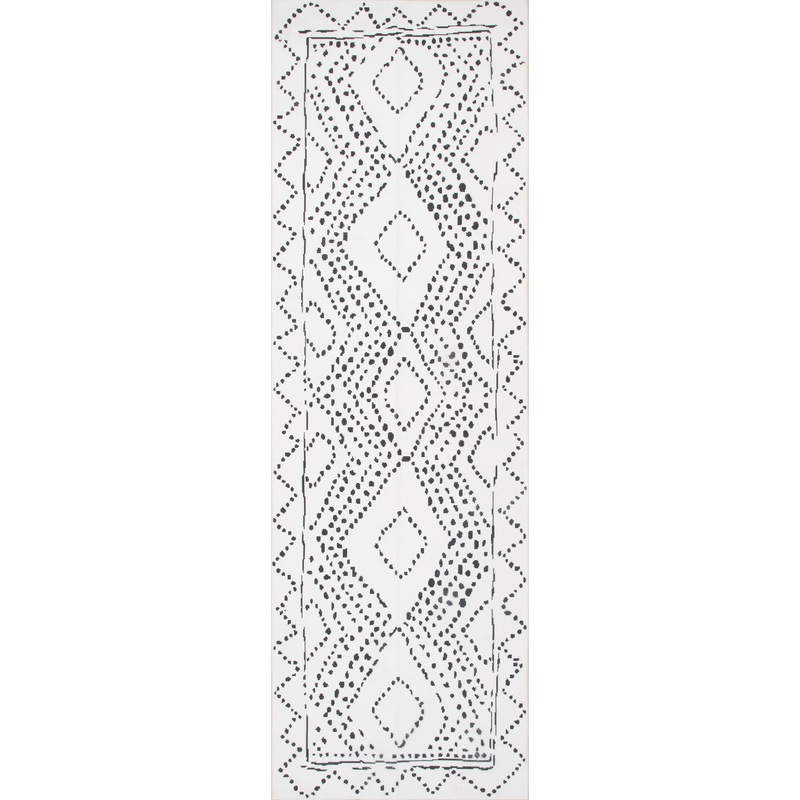 Dotted Diamond Trellis Washable Rug | White