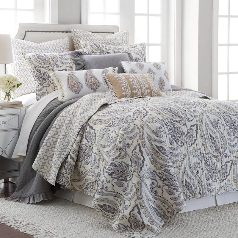 Tamsin Grey Quilt Set