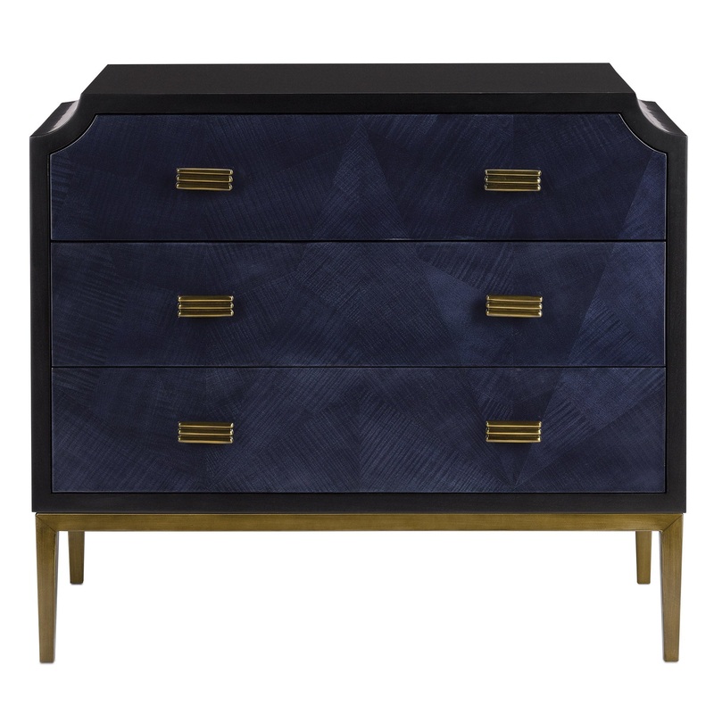 Kallista Chest