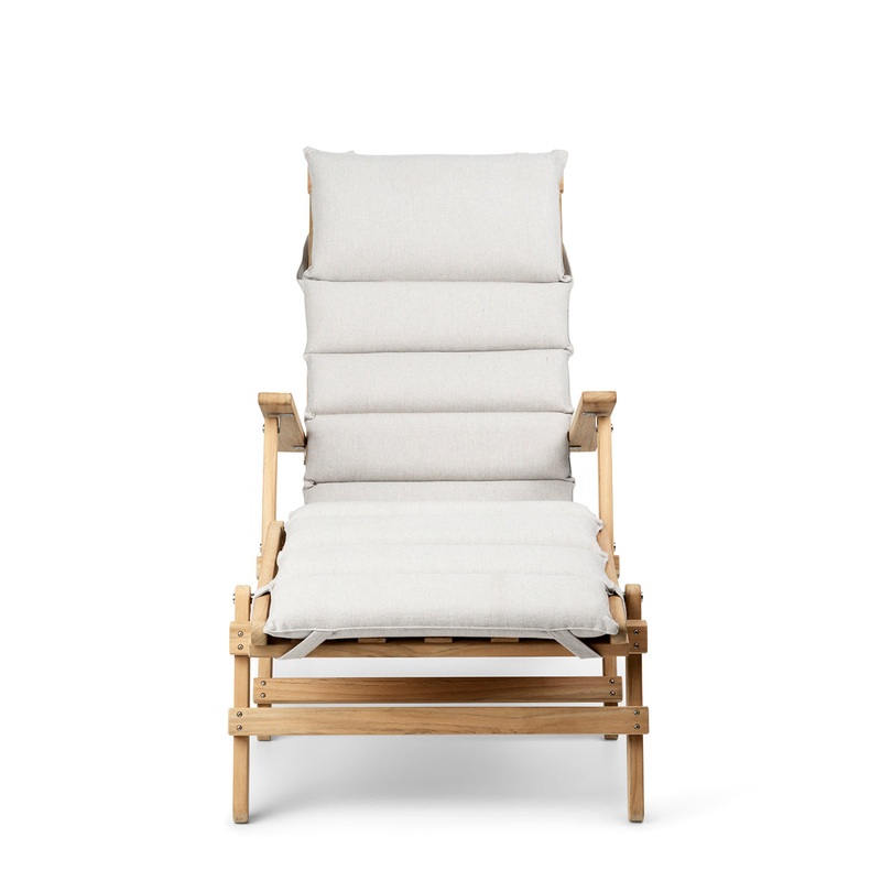 BM5565 Outdoor Extended Deck Chair with Cushion, Teak Untreated