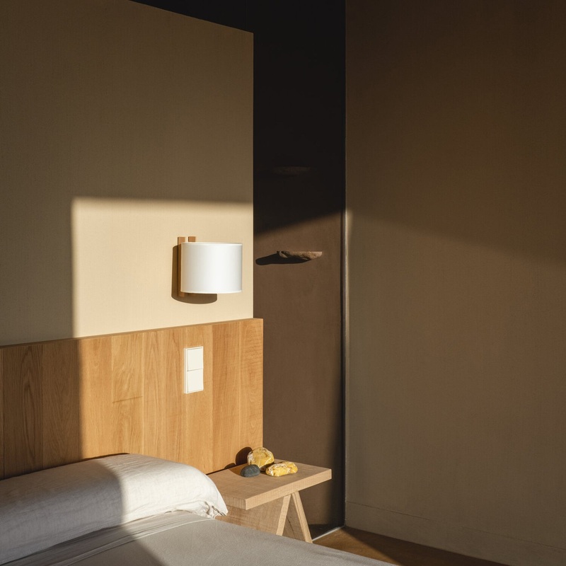 Santa & Cole TMM Corto Wall Lamp