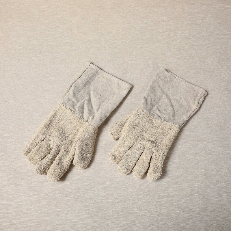 Baking gloves
