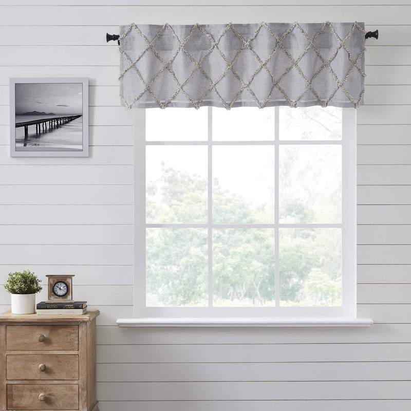 Frayed Lattice Creme & Black Valance 16×60