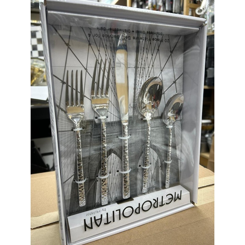 Metropolitan by Holister Orn ABC Hammered 20 Piece Flatware Set