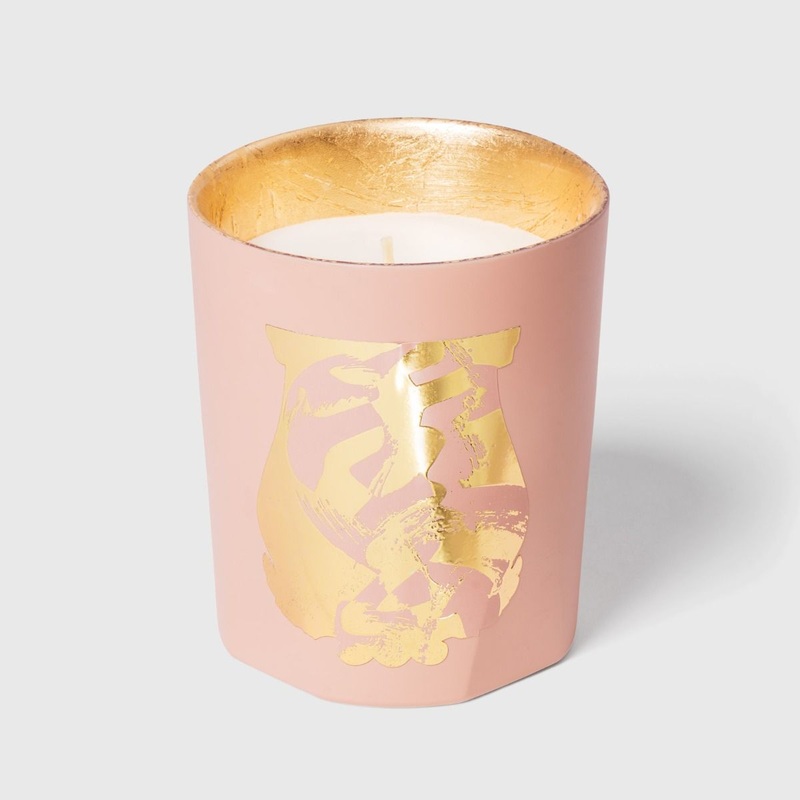 Classic Candle Sous un Ciel De Ptales