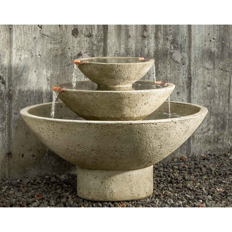 Carrera Fountain