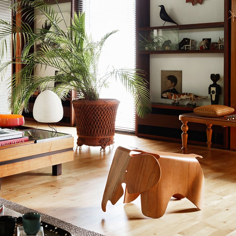 Vitra Eames Elephant Plywood