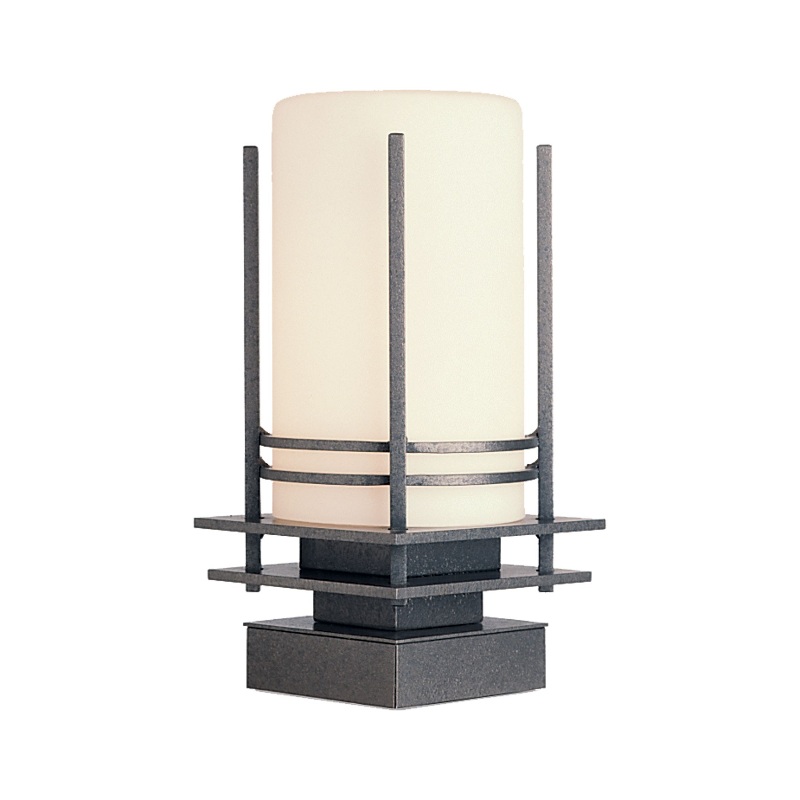Hubbardton Forge 335796 Banded 1-lt 13″ Tall Outdoor Post Light