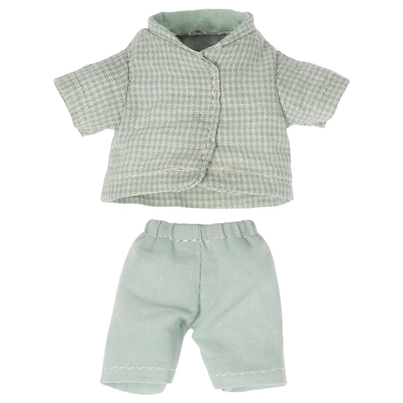 Pyjamas for little brother mouse