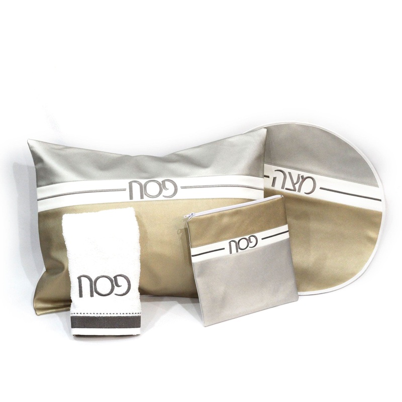 Waterdale Collection Horizontal Pesach Set
