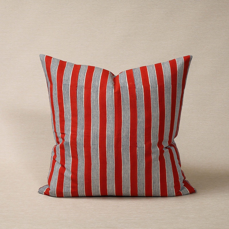 Indu Rojo 22″ blockprinted pillow
