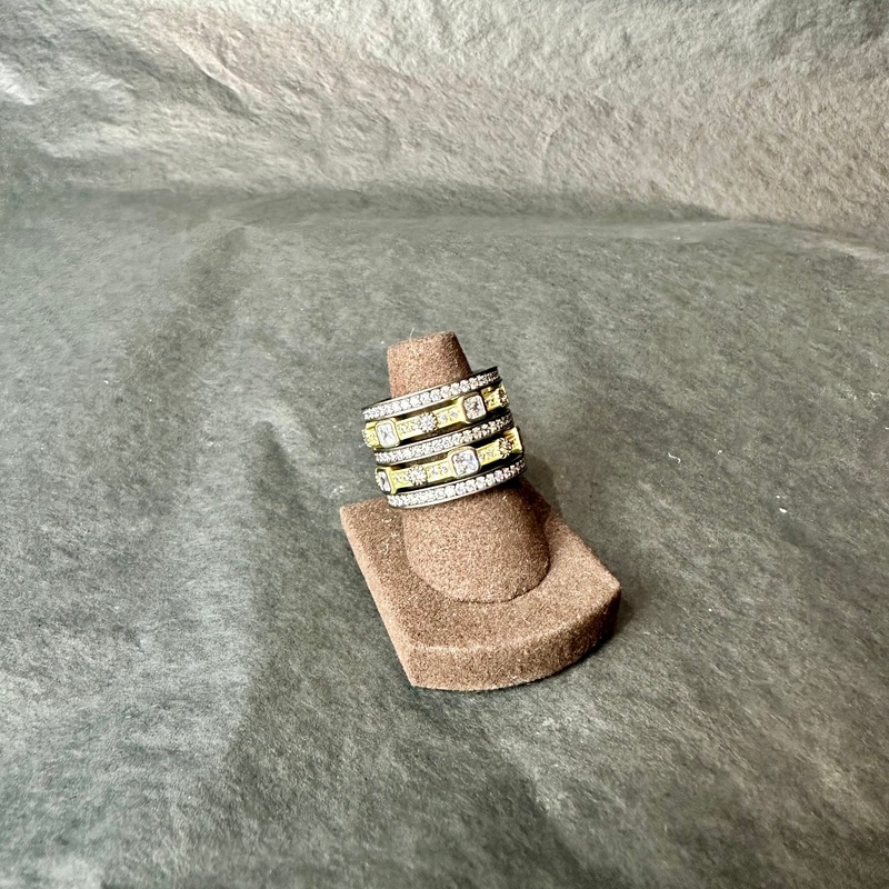 Band Ring Set- Black & Gold