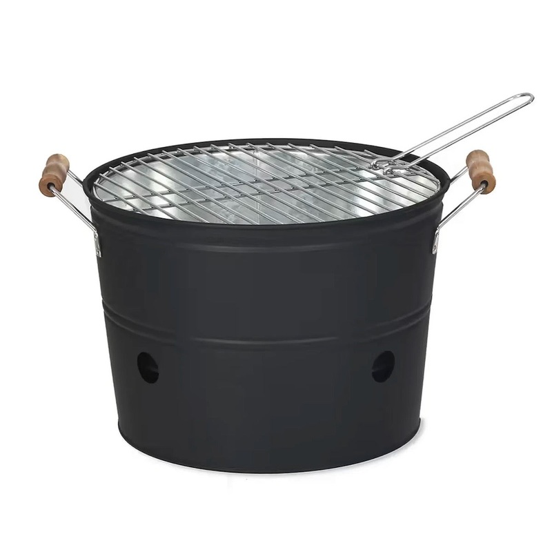 Cleveley Bucket BBQ in Carbon