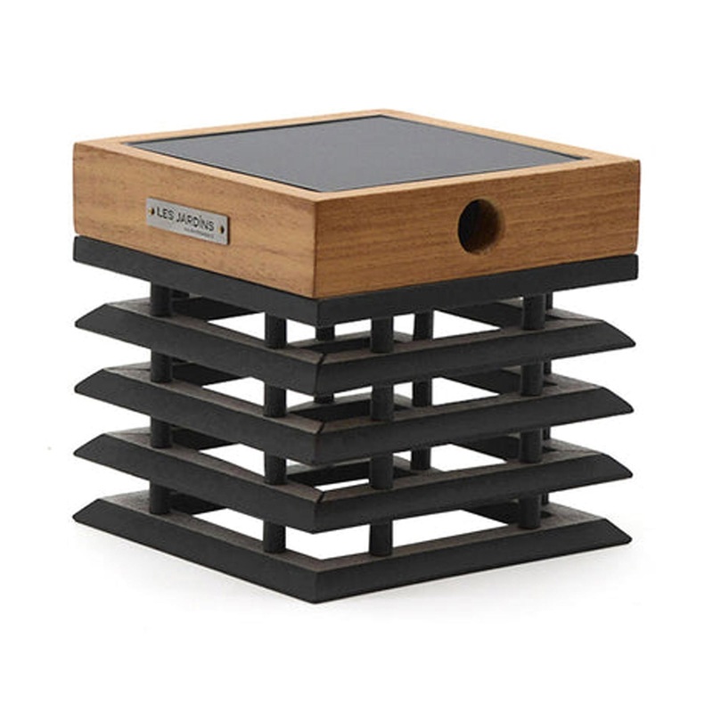 Tekura Outdoor Solar LED Wall Light