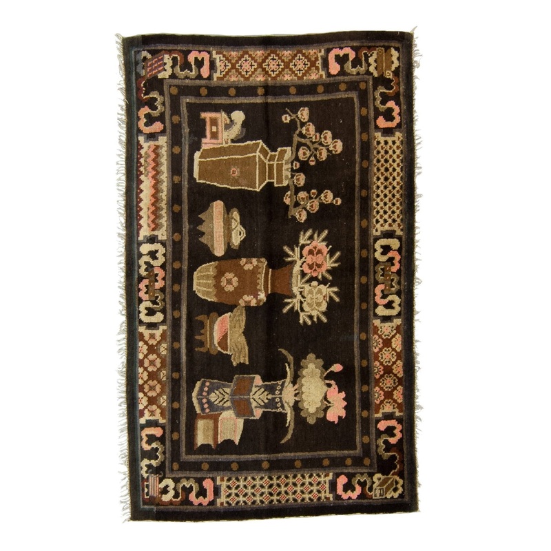 ANTIQUE MONGOLIAN 3′ 10″ x 6′ 6″