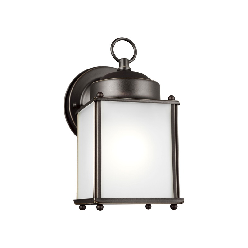 New Castle Outdoor Wall Light