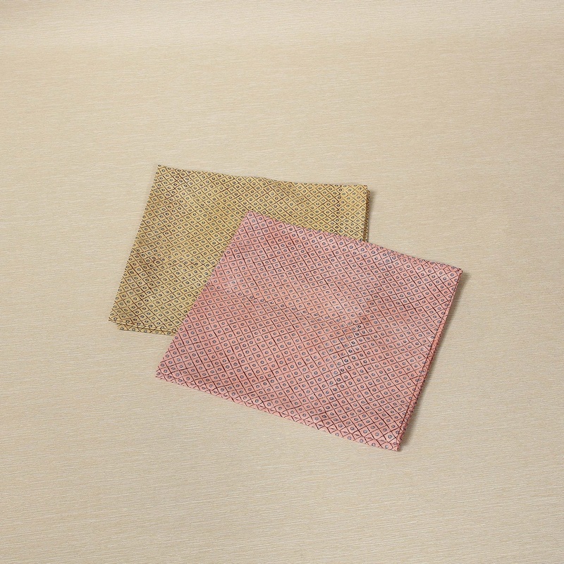 Grid and Dot print napkin