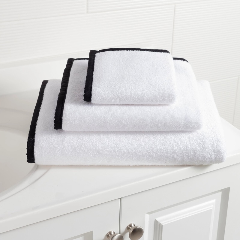 Signature Banded Towel | White/Black