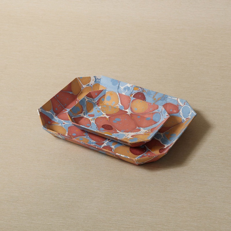 Octagonal marbled paper tray set