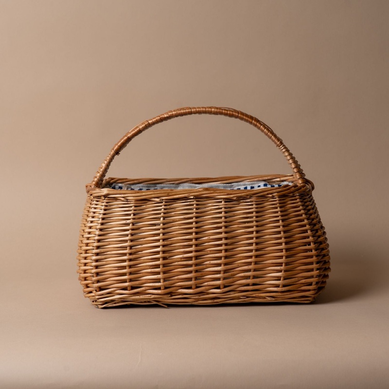 Classic Willow Picnic Basket