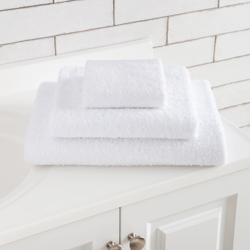Signature Towel | White