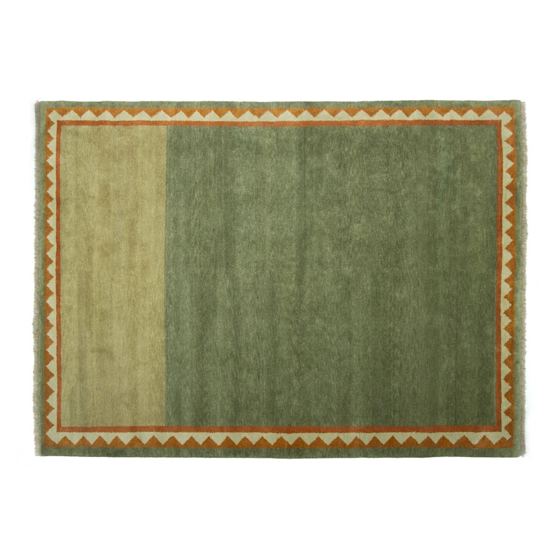 Caden in green – Custom