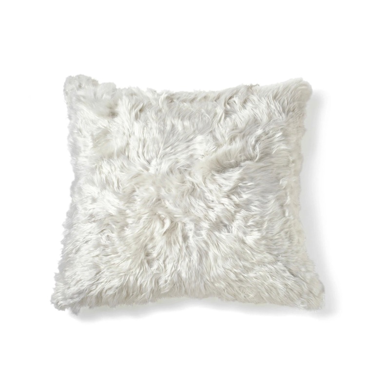 IVORY ALPACA PILLOW