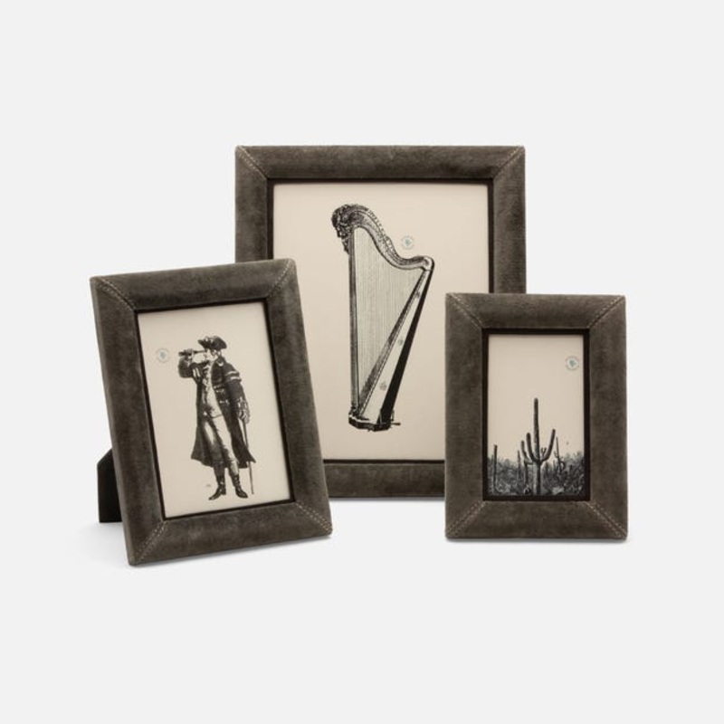 Juneau Frame