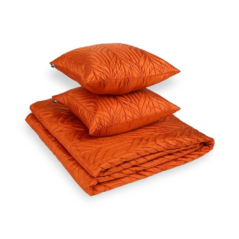 Crossman Scandinavian Quilt with Cushion Covers Set