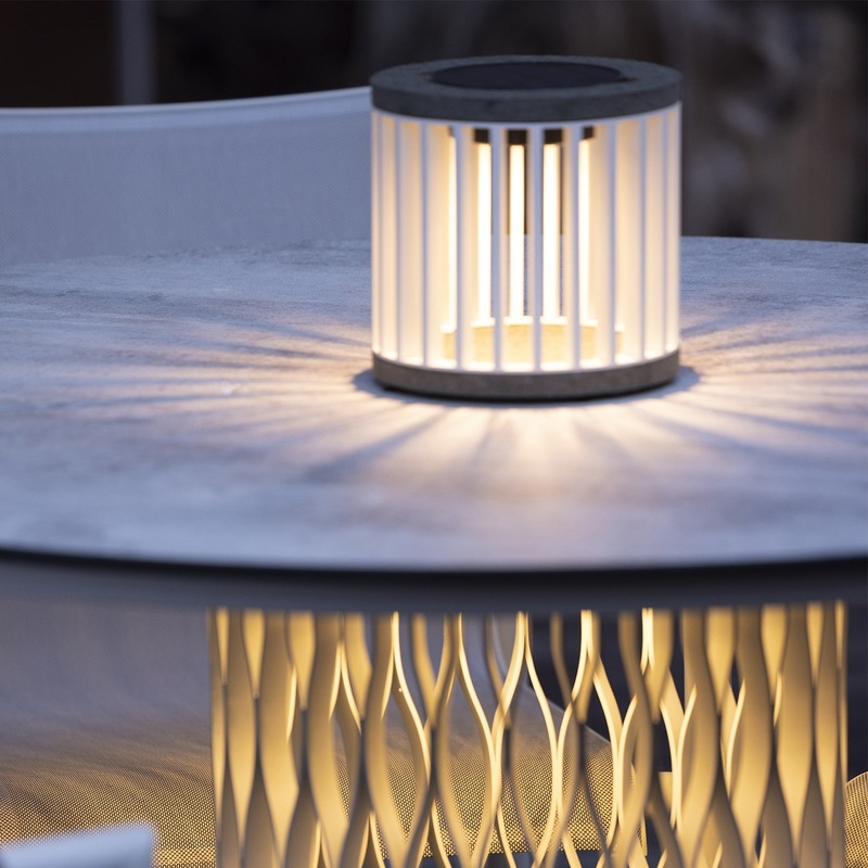 Les Jardins Halo Solar Lamp