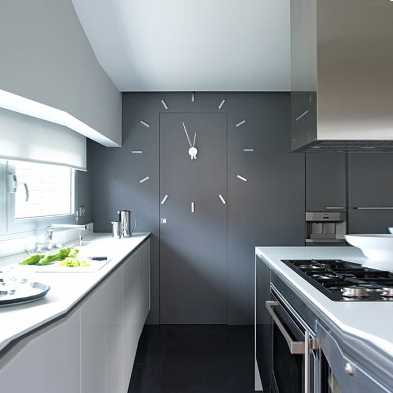Nomon Tacn i Wall Clock