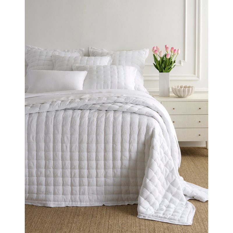 Lush Linen Puff | White