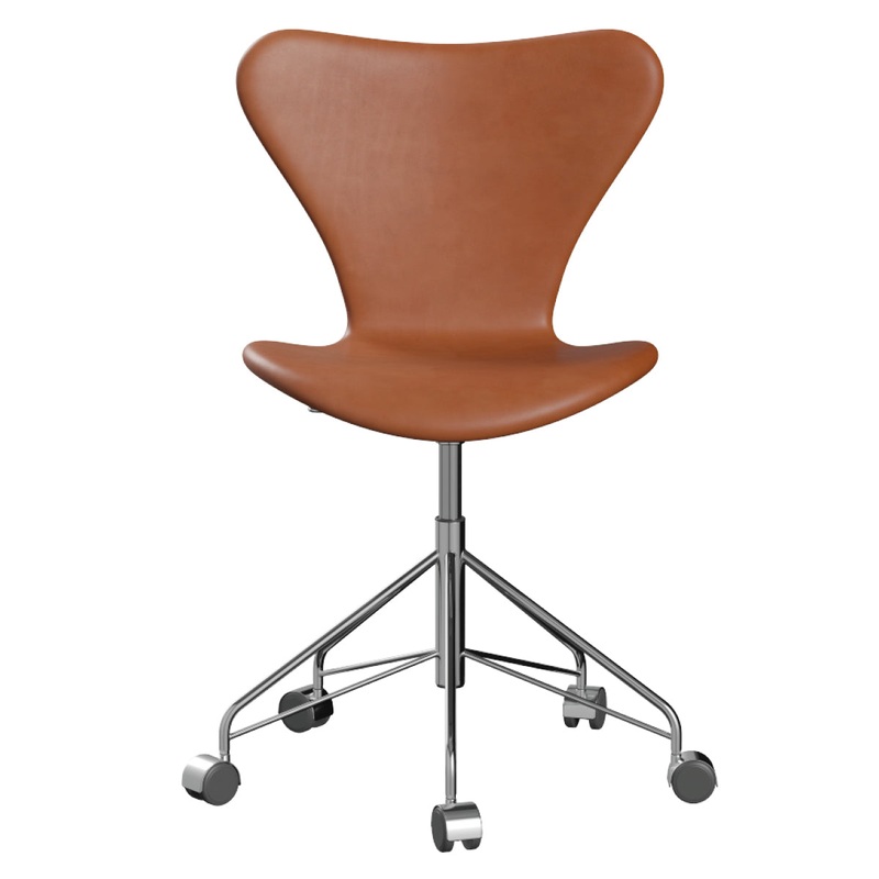 Arne Jacobsen Series 7 Swivel Chair – Fully Upholstered with Soft Wheels, Two Color Variants